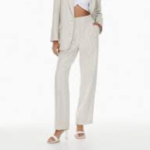 Aritzia Effortless Pants Size 6